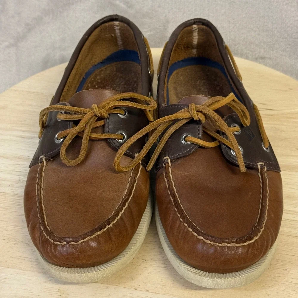 Sperry Top-Sider Mens Authentic Original 2-Eye Brown Leather Boat Shoes Size 9M